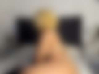 Kourtney Lee's Live Sex Cam Show