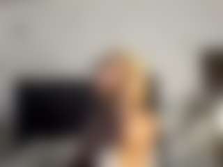 Kourtney Lee's Live Sex Cam Show