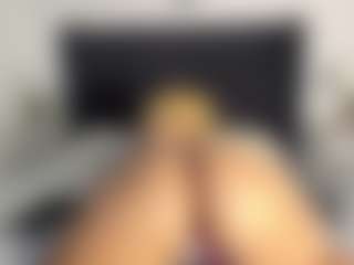 Kourtney Lee's Live Sex Cam Show