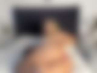 Kourtney Lee's Live Sex Cam Show