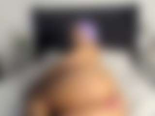 Kourtney Lee's Live Sex Cam Show