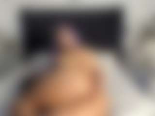 Kourtney Lee's Live Sex Cam Show