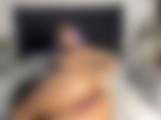Kourtney Lee's Live Sex Cam Show