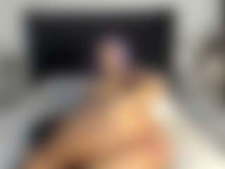 Kourtney Lee's Live Sex Cam Show