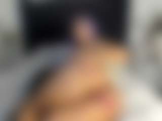Kourtney Lee's Live Sex Cam Show