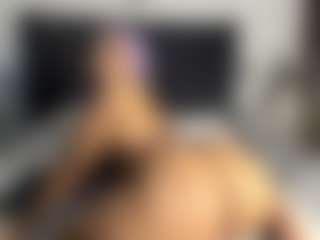 Kourtney Lee's Live Sex Cam Show