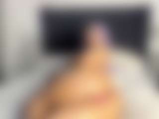 Kourtney Lee's Live Sex Cam Show