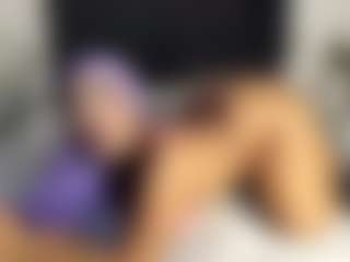 Kourtney Lee's Live Sex Cam Show