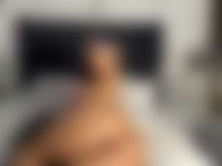 Kourtney Lee's Live Sex Cam Show