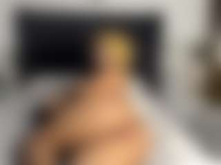 Kourtney Lee's Live Sex Cam Show