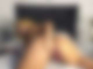 Kourtney Lee's Live Sex Cam Show