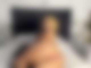 Kourtney Lee's Live Sex Cam Show