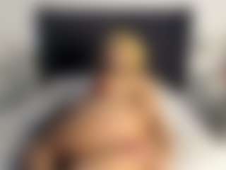 Kourtney Lee's Live Sex Cam Show