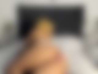 Kourtney Lee's Live Sex Cam Show