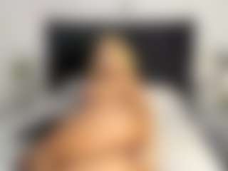 Kourtney Lee's Live Sex Cam Show