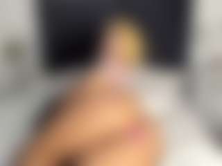 Kourtney Lee's Live Sex Cam Show