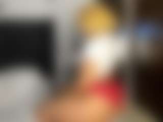 Show live cam dengan Kourtney Lee - Amateur Curvy di Camsoda