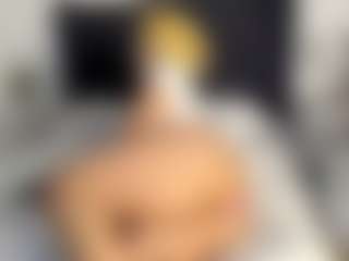 Kourtney Lee's Live Sex Cam Show