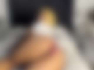Kourtney Lee's Live Sex Cam Show