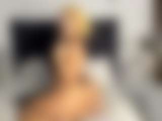 Kourtney Lee's Live Sex Cam Show