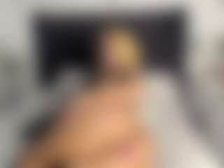 Kourtney Lee's Live Sex Cam Show