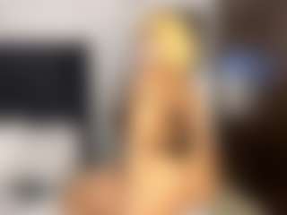 Live cam show with Kourtney Lee - BBW on Camsoda