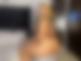 Kourtney Lee's Live Sex Cam Show