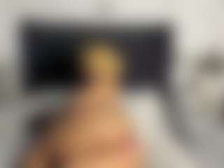 Live cam show with Kourtney Lee - Angel on https://playwithruby.com
