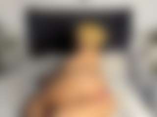 Kourtney Lee's Live Sex Cam Show