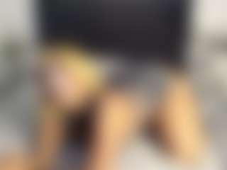 Kourtney Lee's Live Sex Cam Show