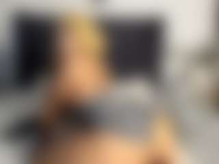 Kourtney Lee's Live Sex Cam Show