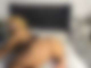 Kourtney Lee's Live Sex Cam Show
