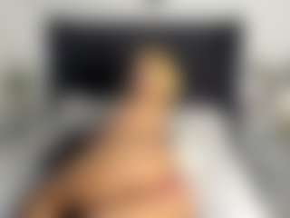 Kourtney Lee's Live Sex Cam Show