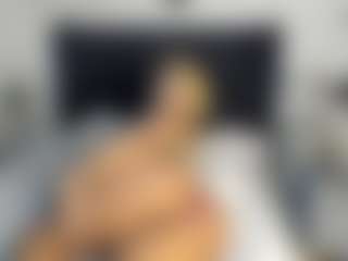 Kourtney Lee's Live Sex Cam Show