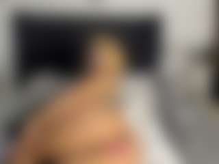 Kourtney Lee's Live Sex Cam Show