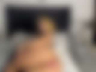 Kourtney Lee's Live Sex Cam Show