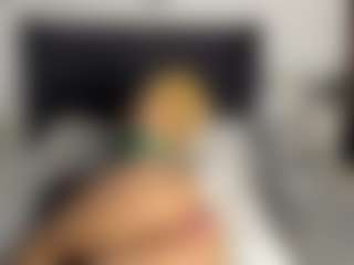 Kourtney Lee's Live Sex Cam Show