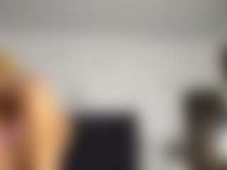 Kourtney Lee's Live Sex Cam Show