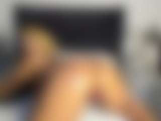 Kourtney Lee's Live Sex Cam Show