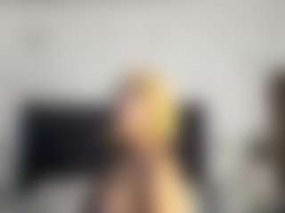 Live cam show with Kourtney Lee - White on fuck-show.com