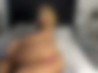 Kourtney Lee's Live Sex Cam Show