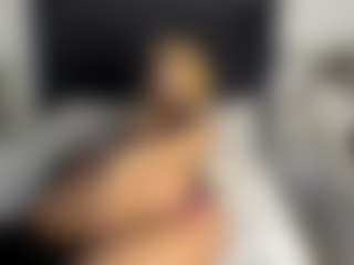 Kourtney Lee's Live Sex Cam Show