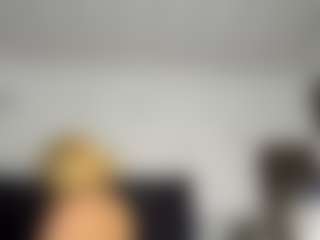 Kourtney Lee's Live Sex Cam Show