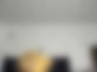 Kourtney Lee's Live Sex Cam Show