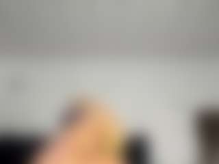 Kourtney Lee's Live Sex Cam Show