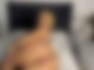 Kourtney Lee's Live Sex Cam Show