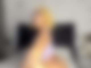 Kourtney Lee's Live Sex Cam Show