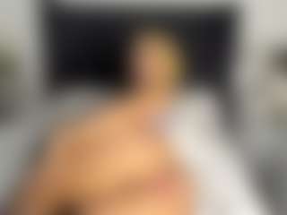 Kourtney Lee's Live Sex Cam Show