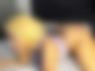 Live cam show with Kourtney Lee - Hush on Strip Flash - Live Sex Shows