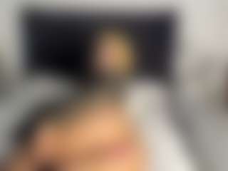 Kourtney Lee's Live Sex Cam Show